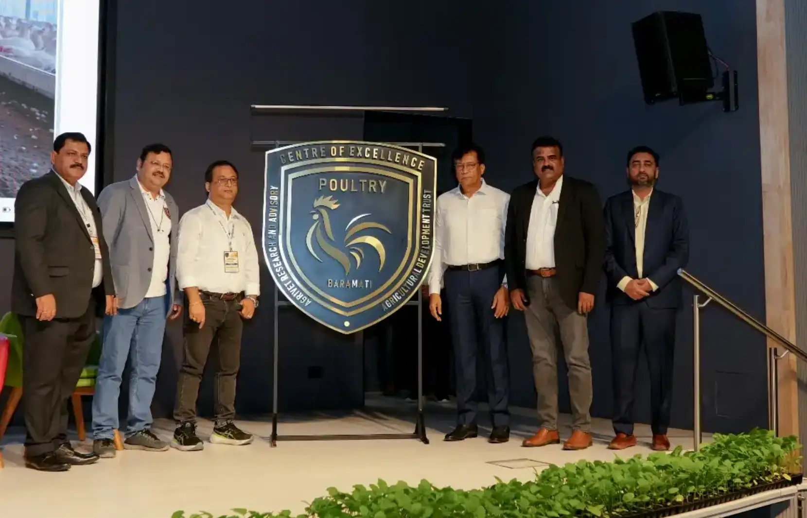 Poultry research teamwork