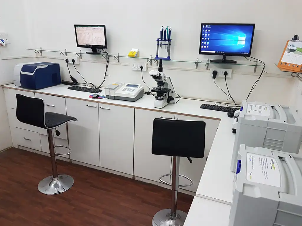 Laboratories Gallery 10