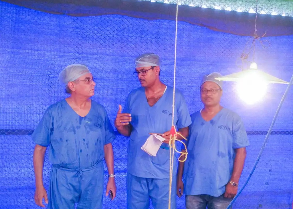 Visitors at Agrivet Gallery 34